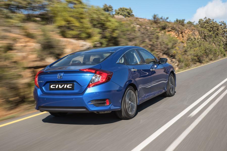  Honda Civic Sedan 2016 года  (ZA) (фото 5 из 14)